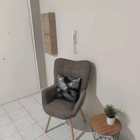 House דירה